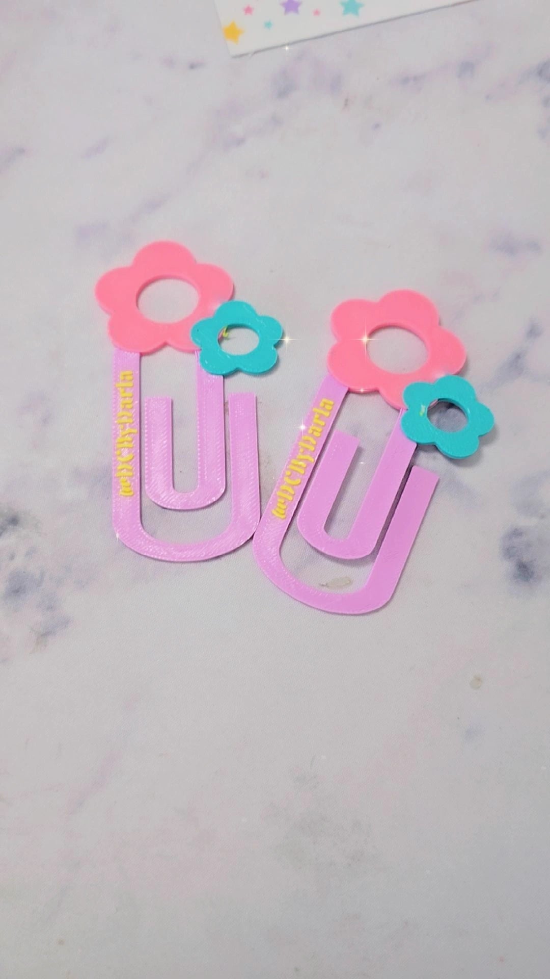 Custom paper clips (16 pcs)