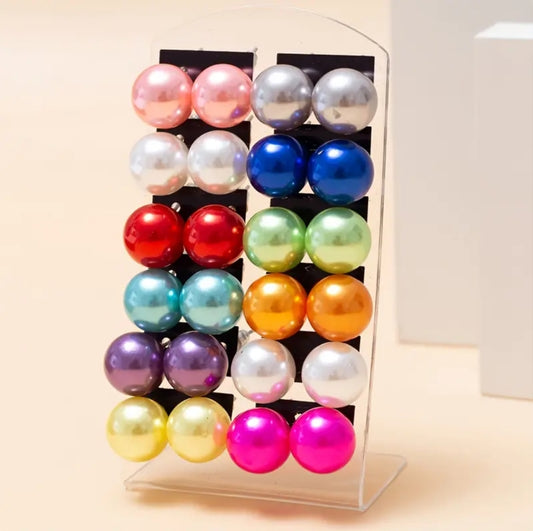 Pantallitas/aretes pearl (al azar)