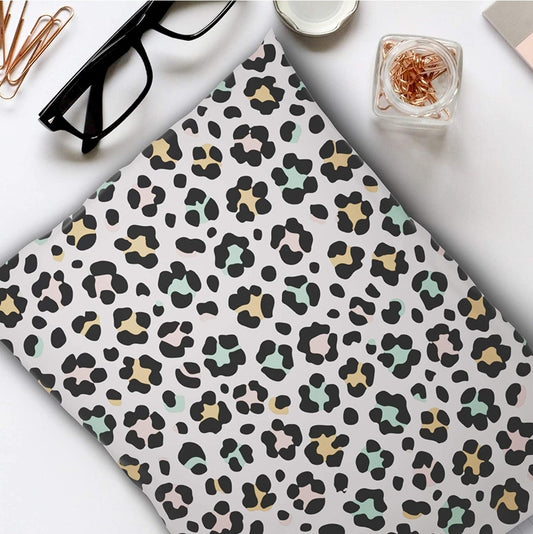 Colorful leopard 10x13in